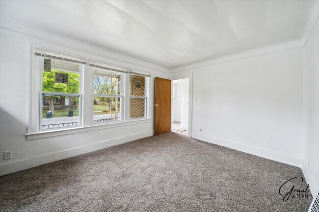 Photo - 14920 Washburn St Unit 1-Lower TR 10/28/25