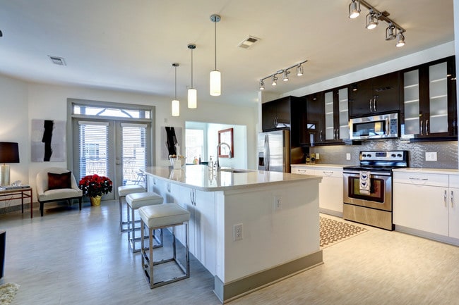 Haven At Avalon Apartments For Rent In Alpharetta Ga Forrent Com