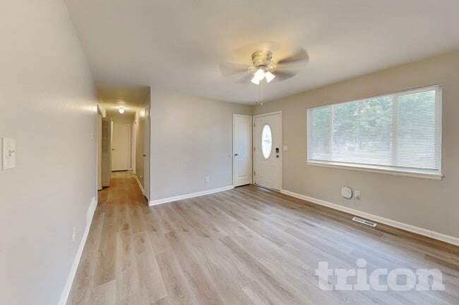 Photo - 1019 S Newark St