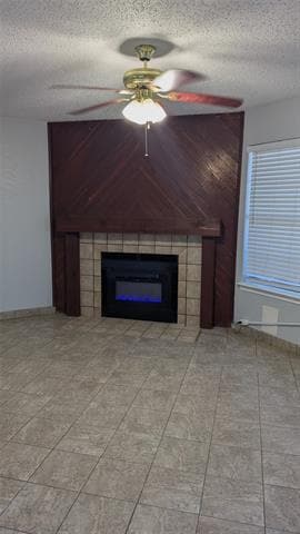 Photo - 913 Vedral Pl