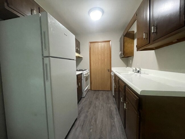 Photo - 6868-6870 Kathleen Court Unit #1