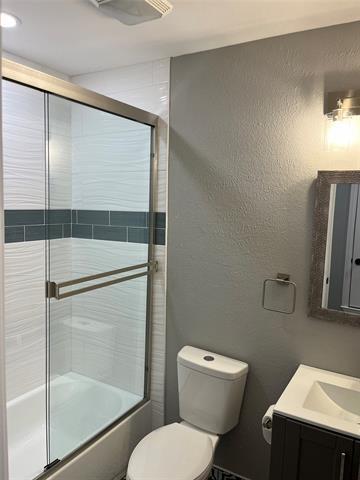 Photo - 5241 Fm 2495