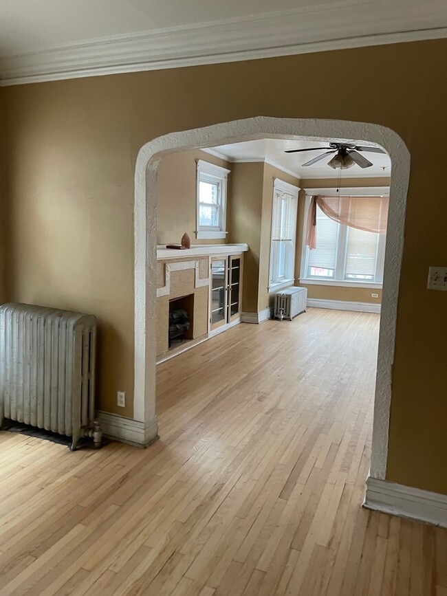 Photo - 7521 S Yale Ave