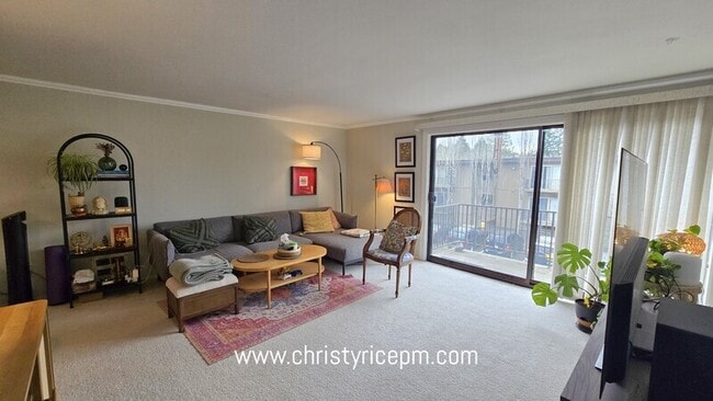 Photo - 11010 NE 68th St Unit 627