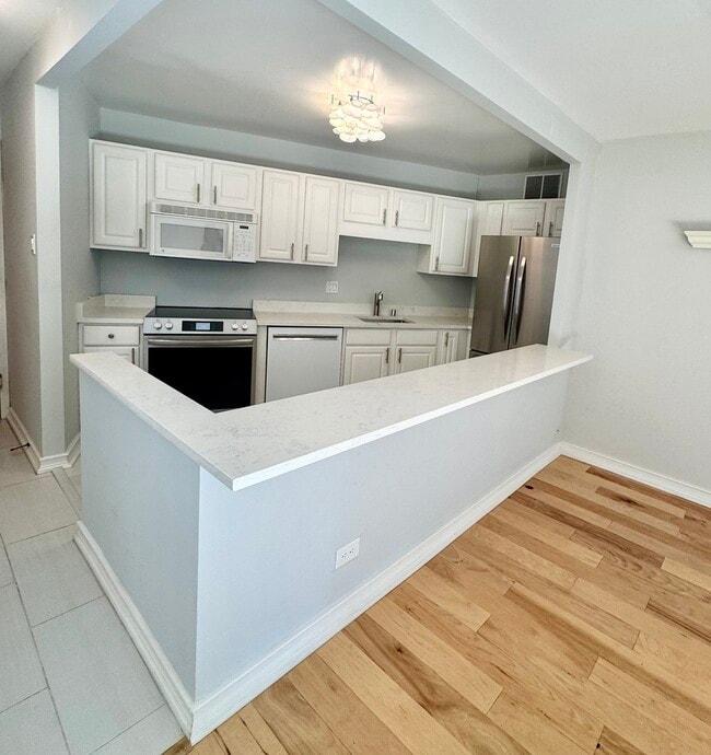 Photo - 211 E Ohio St Unit 1215