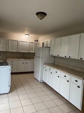 Photo - 3216 Haraway St