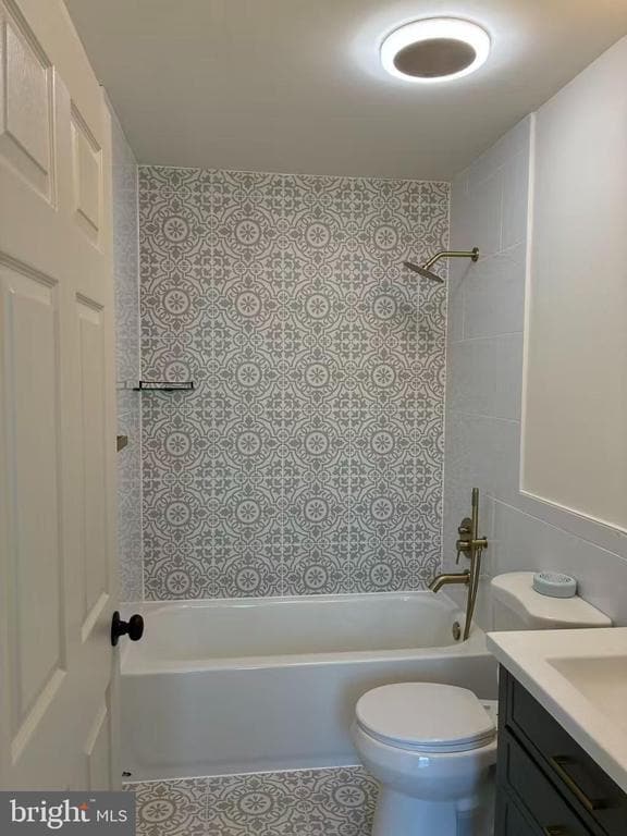 Photo - 44 Reading Ave