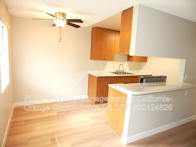 Building Photo - 402 Nashville Ave Unit Apt 2