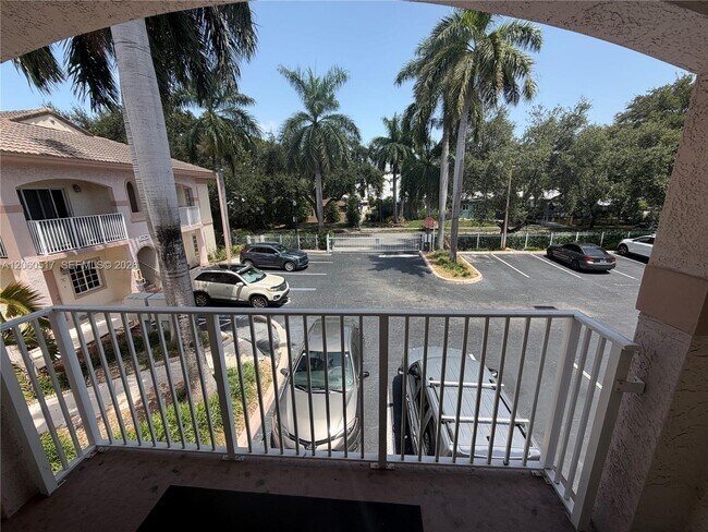 Photo - 2010 Taylor St Unidad 8B