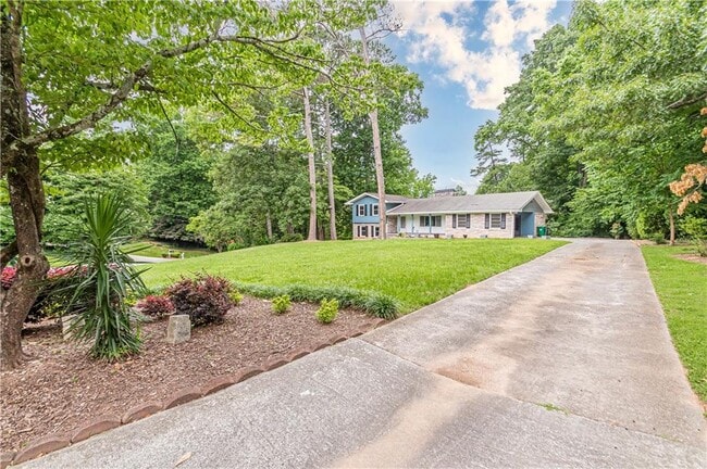 Photo - 1574 Old Spring House Ln