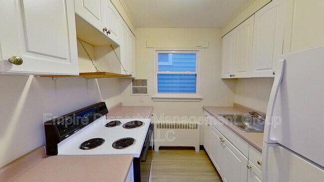 Photo - 31 Parkwood St