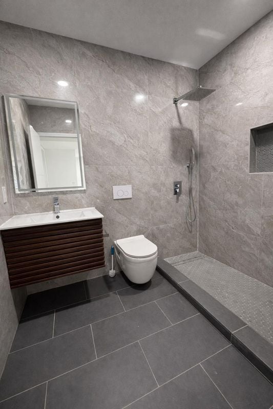 Photo - 916 NE 2nd St