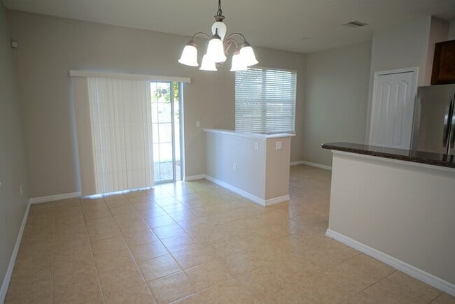 Photo - Townhouse in Eagle Palm in Riverview