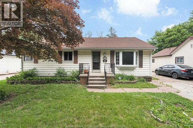 Photo - 2032 Ford Blvd