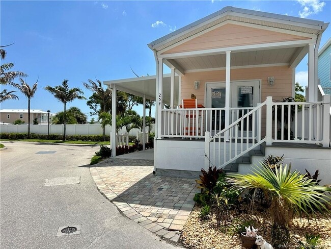 Photo - 254 NE Coastal Dr