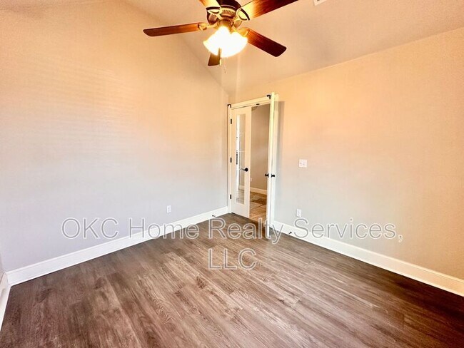 Photo - 2412 SE 92nd Terrace