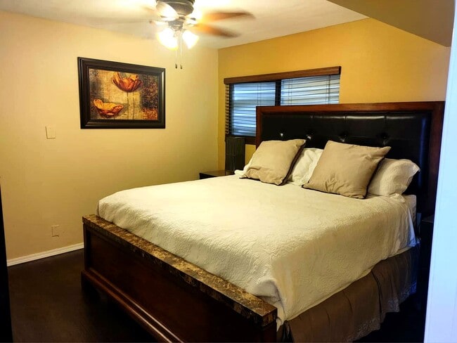Photo - 7310 Seawall Blvd Unit BTS 1101