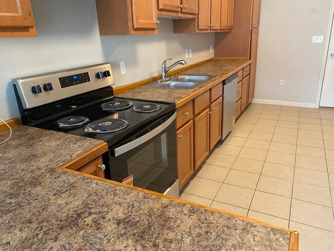 Photo - 658 S Keyser Ave