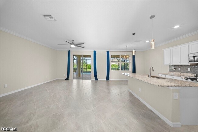 Photo - 3697 E Hampton Cir