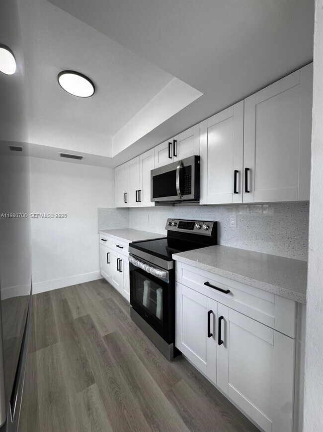 Photo - 11840 NE 19th Dr Unit 19