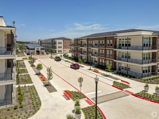 Building Photo - North Fork at Lexington Ranch Rental