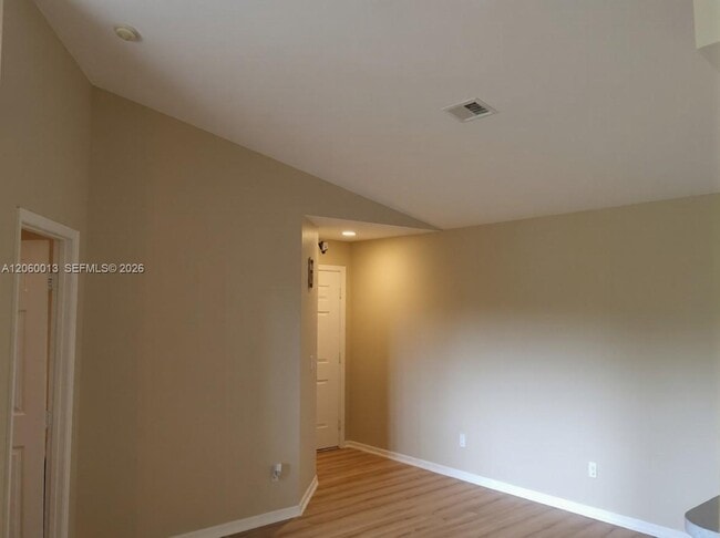 Building Photo - 7511 Seurat St Unit 0