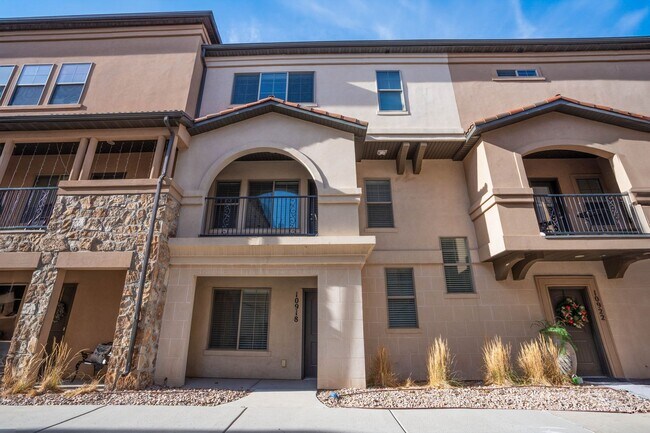 Photo - Highland Townhome - Toscana