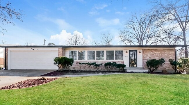Photo - 2370 Stirrup Ln House