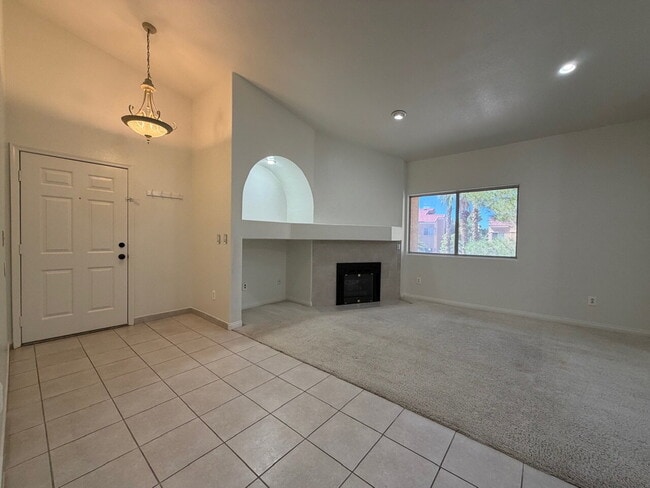 Photo - Cozy 2nd floor condo in small quiet community w/ pool & spa Unit #204