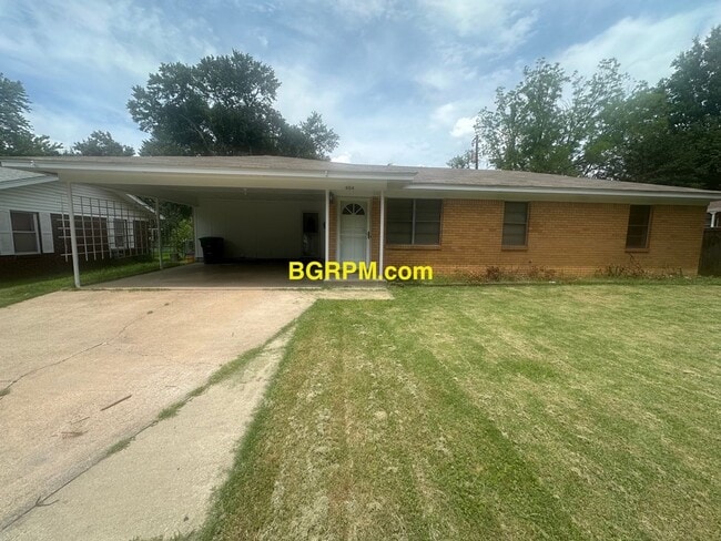 Building Photo - 3 BD, 1 1/2 BA, in Jacksonville,