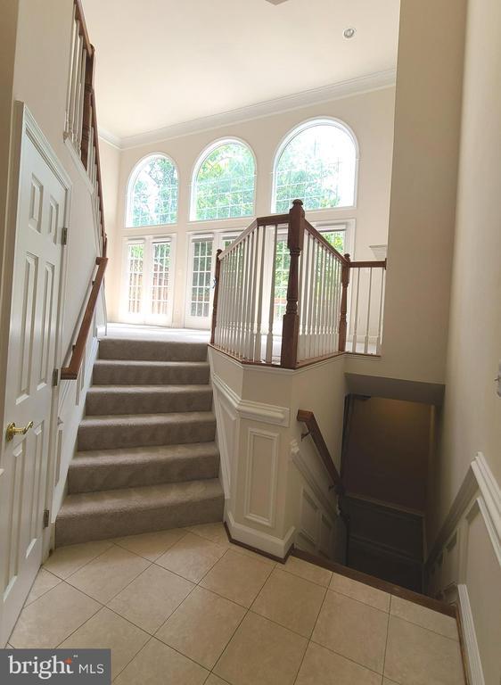 Photo - 2511 Gadsby Pl