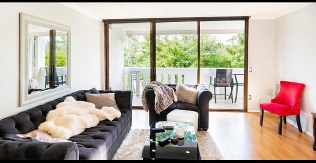 Building Photo - 6101 Edsall Rd Unit 610