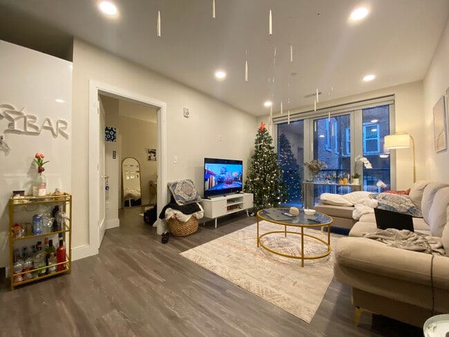 Photo - 1025 Tremont St Unit 207