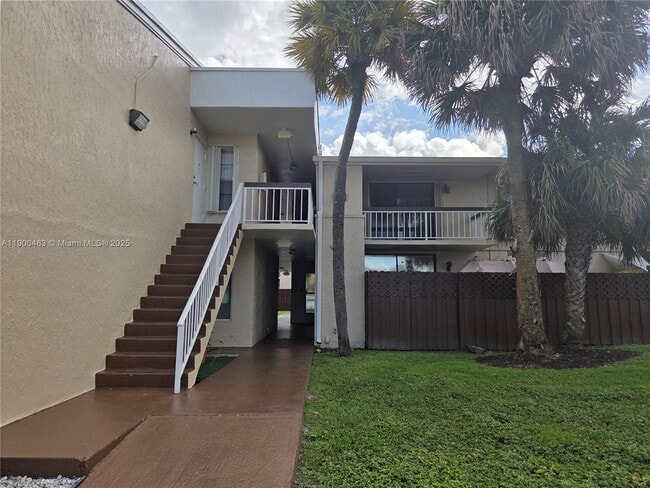 Building Photo - 13783 SW 66th St Unit 205A