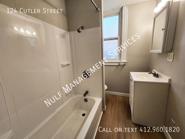 Photo - 124 Cutler St