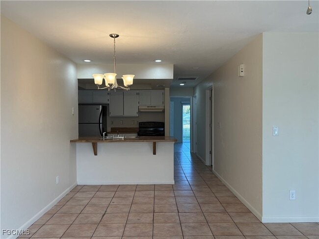 Photo - 727 SW 39th St