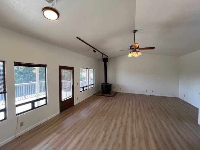 4617 San Anselmo Rd