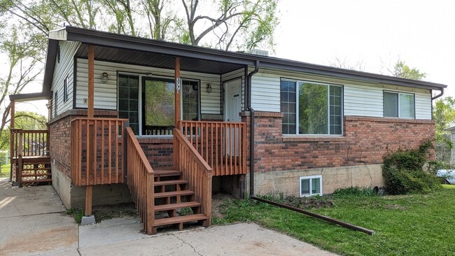 Photo - 3771 Orchard Ave Unidad A