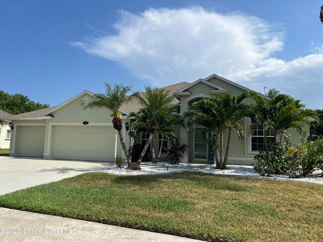 Photo - 1536 Grand Isle Blvd House