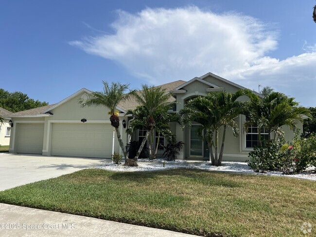 Building Photo - 1536 Grand Isle Blvd Rental