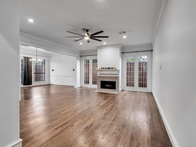 Photo - 2525 Nantucket Dr Unit 8