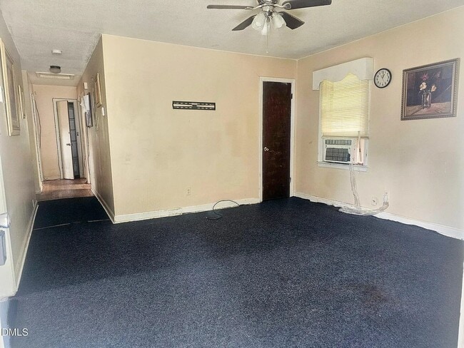 Photo - 1649 Harper St