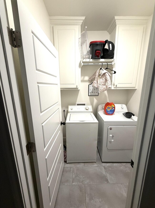 Photo - 1018 N Genoa Ave