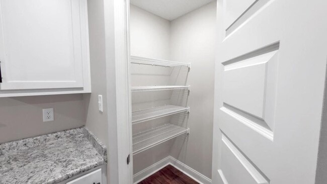 Photo - 1522 Woodard St