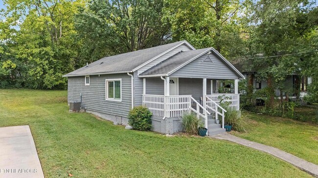 Photo - 3625 Reagan Ave NW