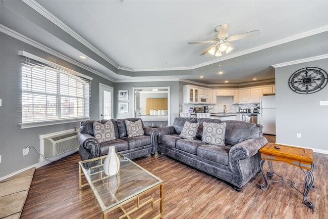 Photo - 290 Tanglewood Cir Unit 5437/38