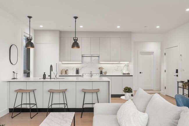 Photo - 75 W Broadway Unidad 202