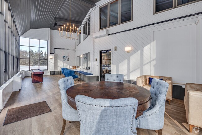 Solarium - Hemlock Pines