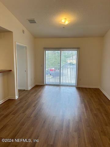 Photo - 6880 Skaff Ave Unidad 1-11