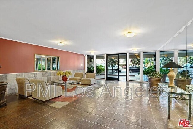 Photo - 1230 N Sweetzer Ave Unit 210